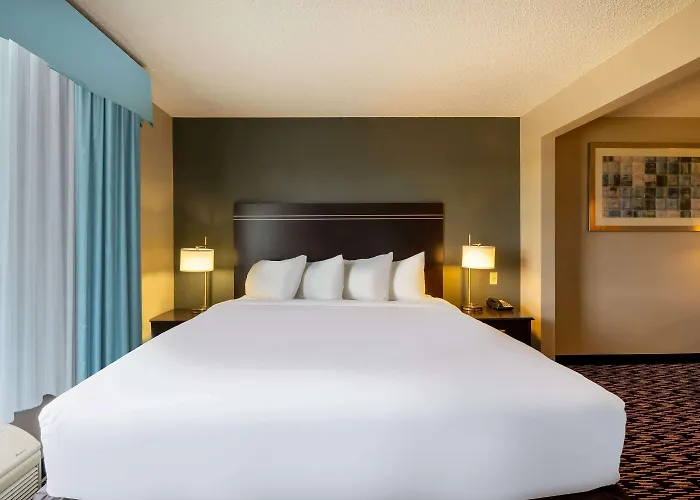 Wingate By Wyndham 3*