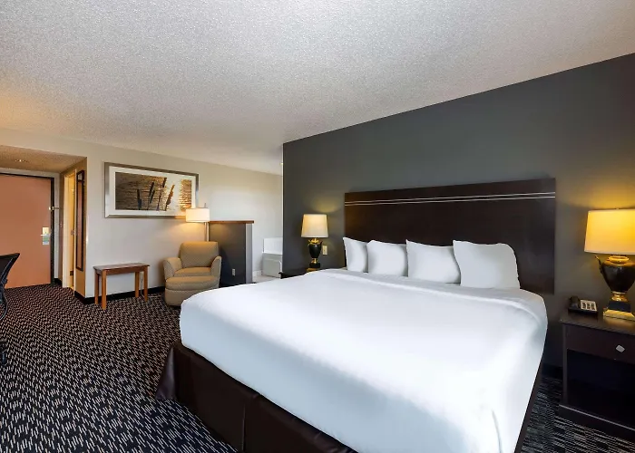 Wingate By Wyndham 3*