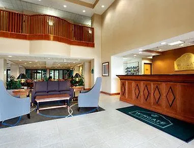 Wingate By Wyndham Hotel